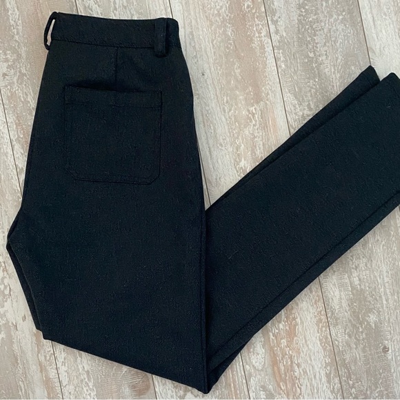 Calvin Klein Straight Leg Pants Size 4 Gray Pockets Front and Back EUC - Picture 5 of 7